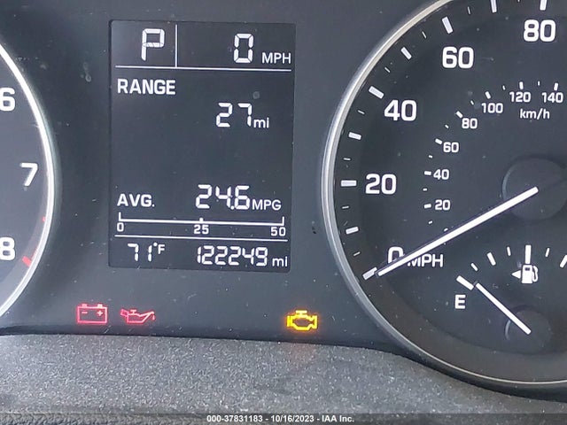 2017 HYUNDAI ELANTRA SE VIN: 5NPD74LF7HH096549