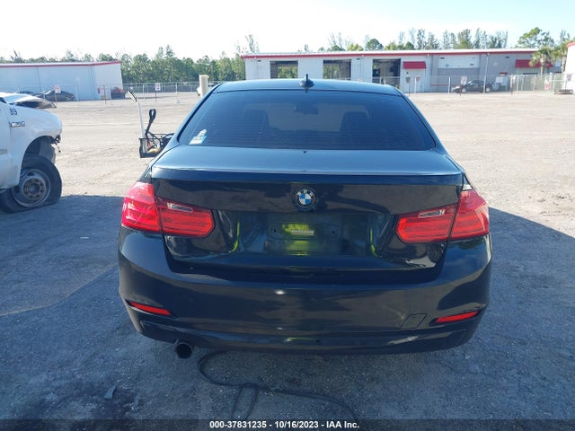 2014 BMW 3 SERIES 320I VIN: WBA3B1G5XENT01199