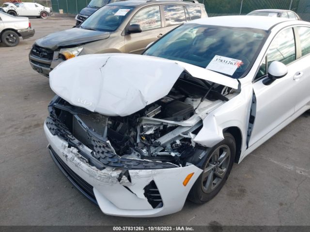 5XXG14J25NG084339 KIA K5 LXS