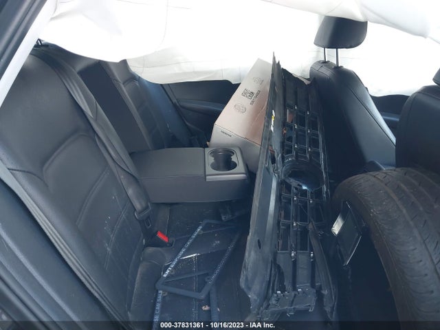 1VWBT7A35GC024527 Volkswagen Passat 1.8t Se W/technology