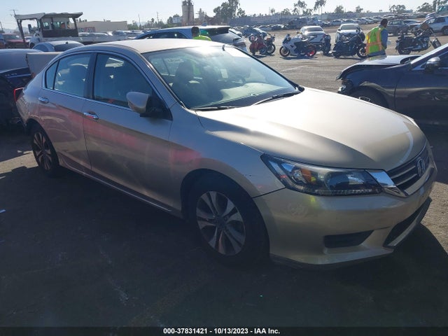 2015 1HGCR2F31FA181128 main image