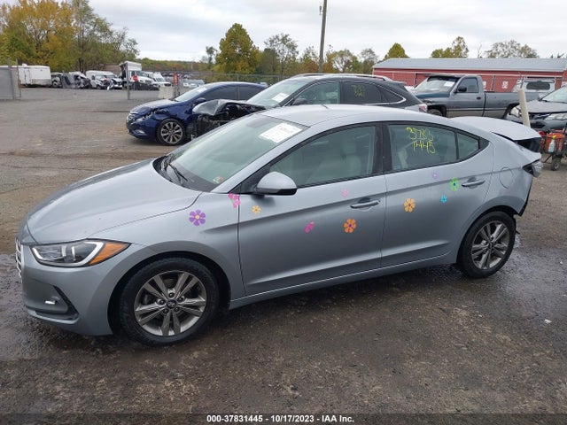 Hyundai ELANTRA SE 2017 5NPD84LFXHH170463 Image 15