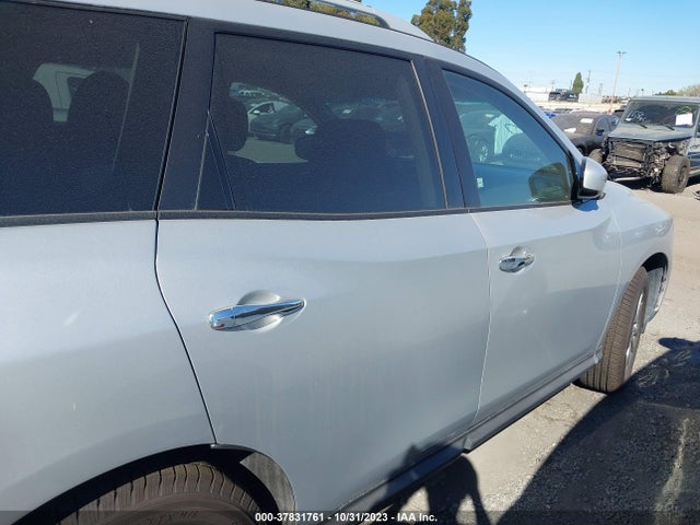 2013 NISSAN PATHFINDER SV VIN: 5N1AR2MN2DC633515