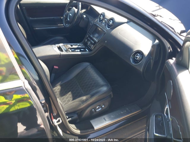 2016 JAGUAR XJ SAJWA2G78G8W01353 Photo 4