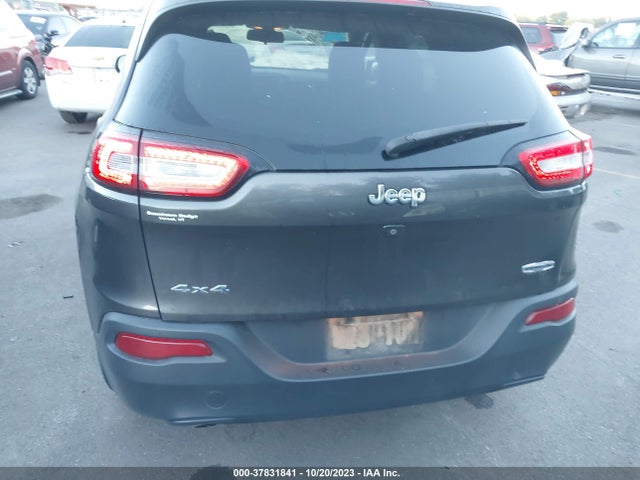 Jeep Cherokee Latitude 2017 1C4PJMCB8HW658917 Image 16