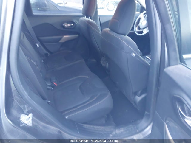 Jeep Cherokee Latitude 2017 1C4PJMCB8HW658917 Image 8
