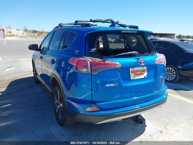 2018 TOYOTA RAV4 XLE VIN: JTMWFREV7JJ735359