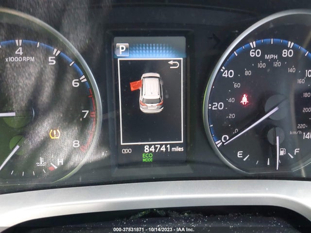 2018 TOYOTA RAV4 XLE VIN: JTMWFREV7JJ735359