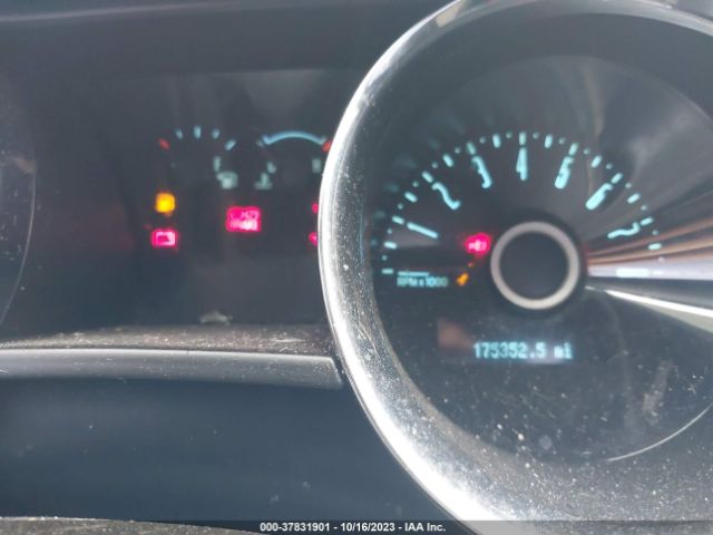 1ZVBP8AM3E5311398 Ford Mustang V6