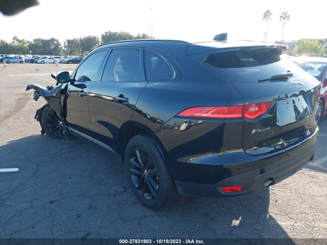 2020 JAGUAR F-PACE SADCJ2FX3LA658103 Photo 2