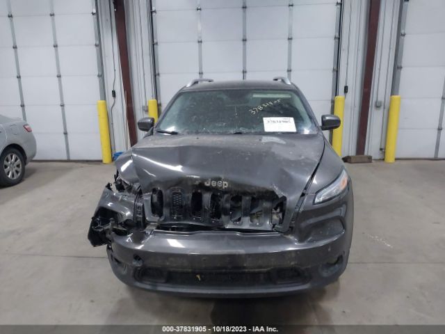 1C4PJMCB3EW153590 Jeep Cherokee Latitude