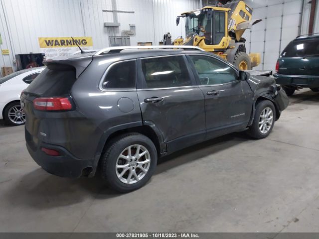 1C4PJMCB3EW153590 Jeep Cherokee Latitude