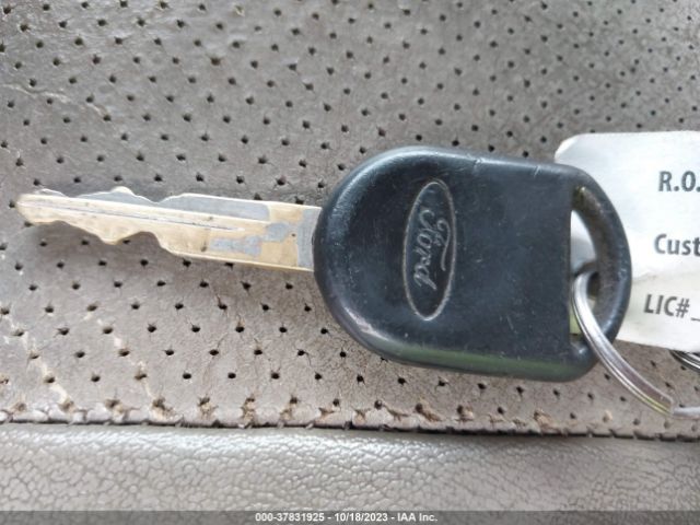 2008 FORD SUPER DUTY F-250 1FTSW21R38EE52085 Photo 10