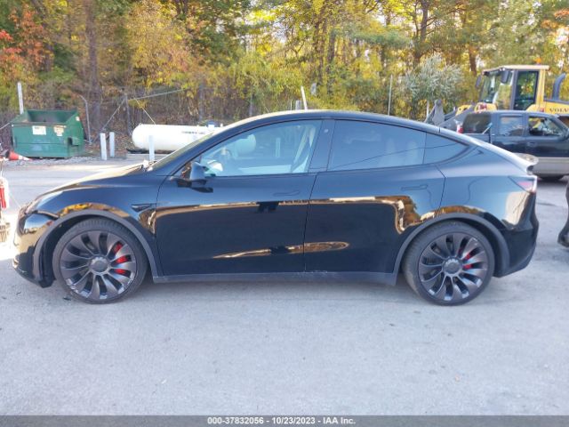 5YJYGDEF2LF037298 Tesla Model Y