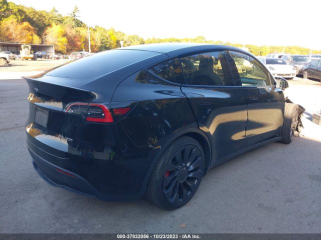 5YJYGDEF2LF037298 Tesla Model Y