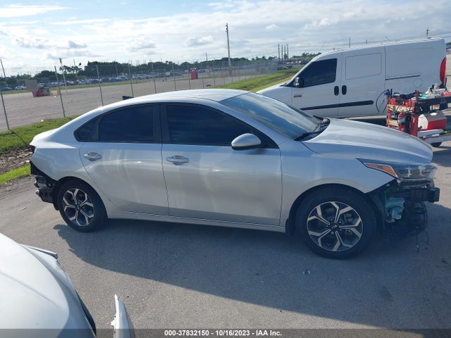 Aukcja sprzedaży 2020 Kia Forte Lxs, vin: 3KPF24AD7LE213391, numer aukcji: 37832150