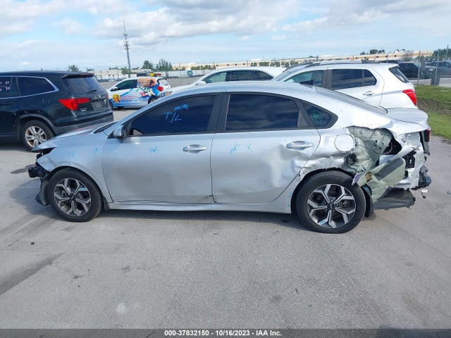 Aukcja sprzedaży 2020 Kia Forte Lxs, vin: 3KPF24AD7LE213391, numer aukcji: 37832150