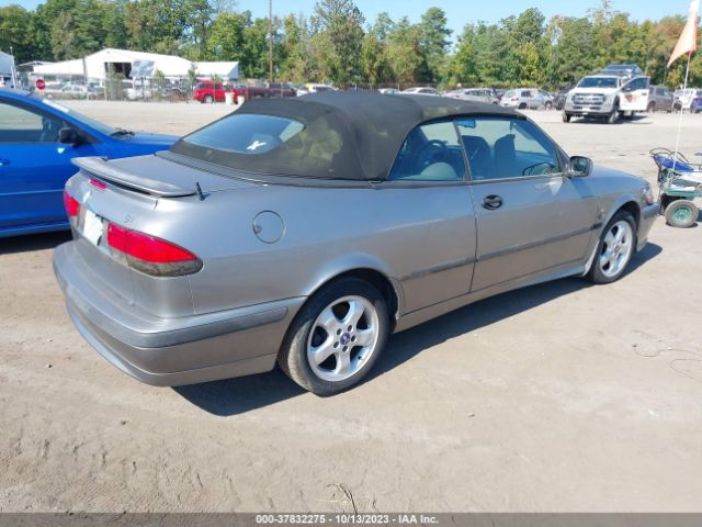 2001 SAAB 9-3 YS3DF78K617005526 Photo 3