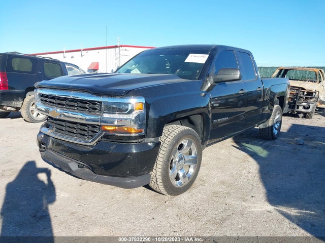 Chevrolet Silverado 1500 Ld Wt 2019 2GCVKNEC8K1232661 Image 2