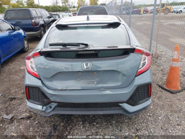 SHHFK7H22JU201211 Honda Civic Hatchback Lx