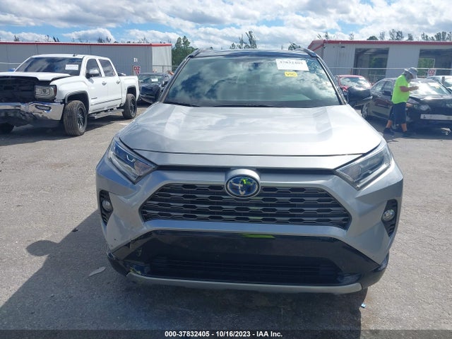 2019 TOYOTA RAV4 HYBRID XSE VIN: 2T3EWRFV0KW037754