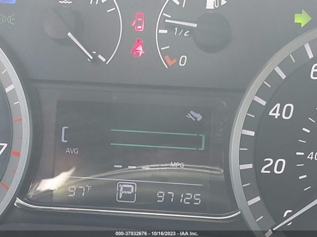 3N1AB7AP1FL678452 Nissan SENTRA SV