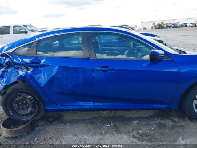 19XFC2F52HE208223 Honda Civic Sedan Lx