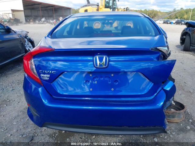 19XFC2F52HE208223 Honda Civic Sedan Lx