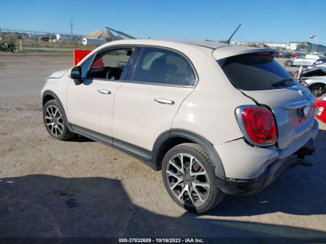 ZFBCFXET3GP390748 Fiat 500x Trekking Plus
