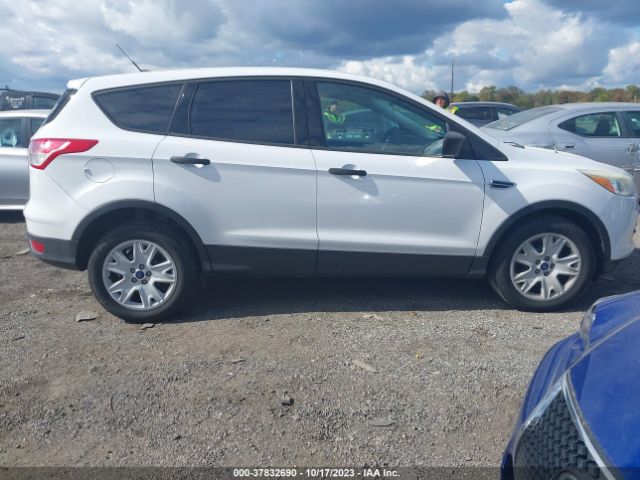 1FMCU0F77EUC27171 Ford ESCAPE S