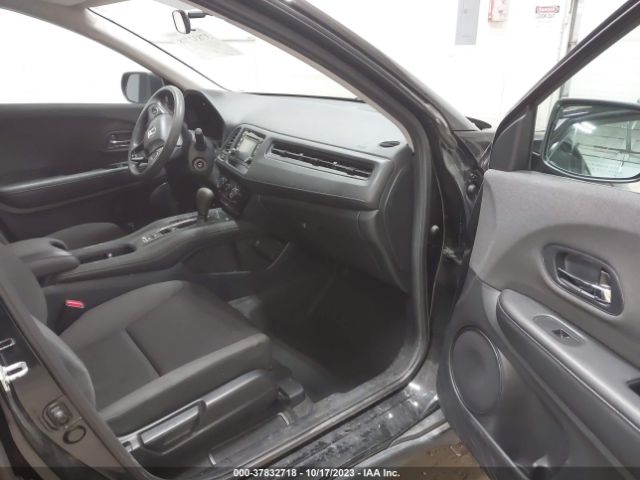 3CZRU6H39KG713825 Honda HR-V LX