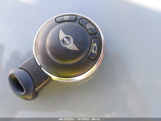 2012 MINI COOPER COUNTRYMAN WMWZC5C5XCWM13061 Photo 10