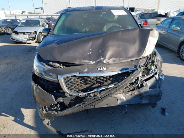 KNDMB5C12H6268019 KIA SEDONA LX
