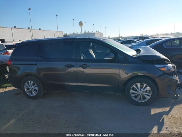 KNDMB5C12H6268019 KIA SEDONA LX