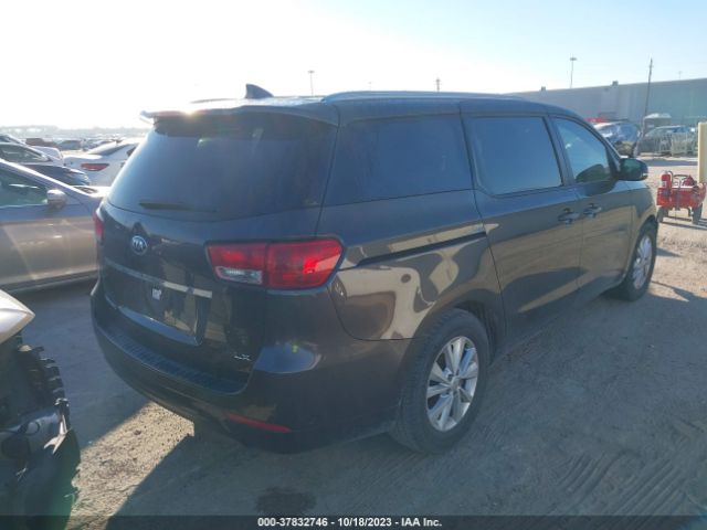 KNDMB5C12H6268019 KIA SEDONA LX