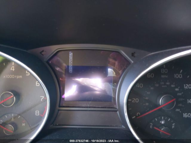 KNDMB5C12H6268019 KIA SEDONA LX
