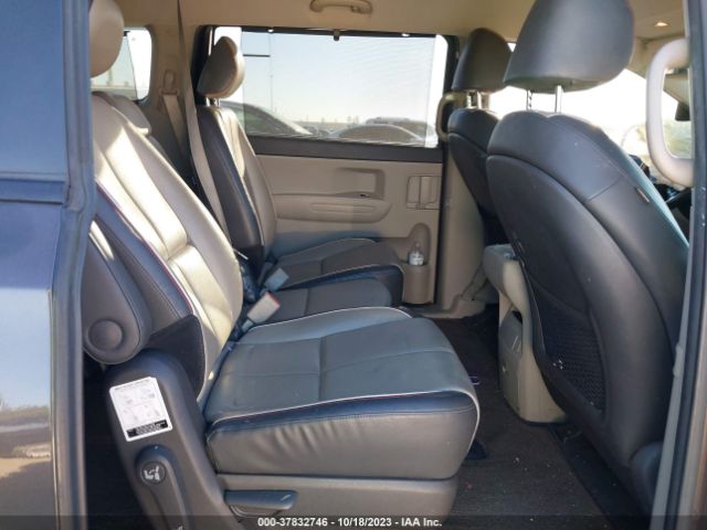 KNDMB5C12H6268019 KIA SEDONA LX