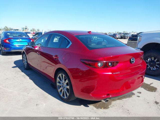 2022 MAZDA MAZDA3 3MZBPADL2NM317228 Photo 2