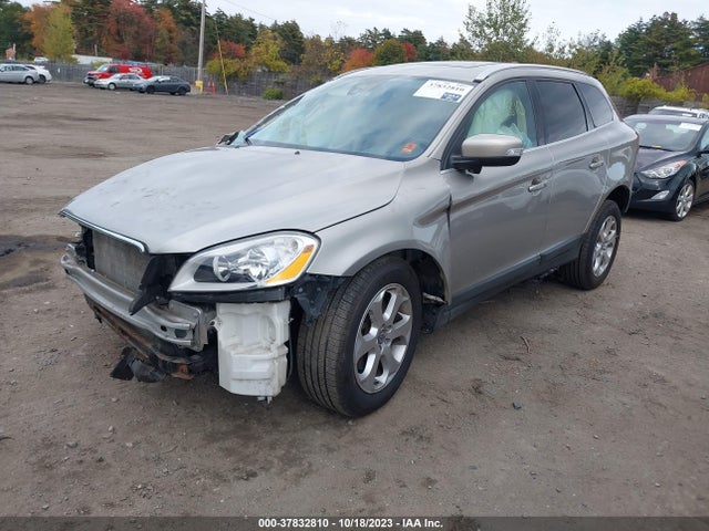 2013 VOLVO XC60 3.2L VIN: YV4940DZ0D2386401