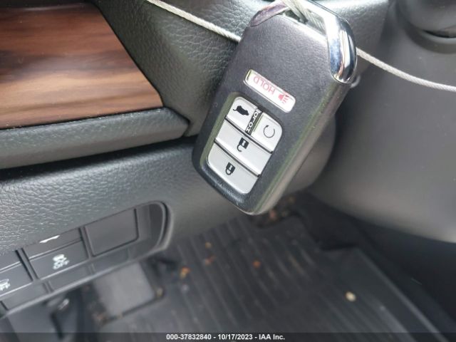 7FARW2H91KE031061 Honda Cr-v Touring