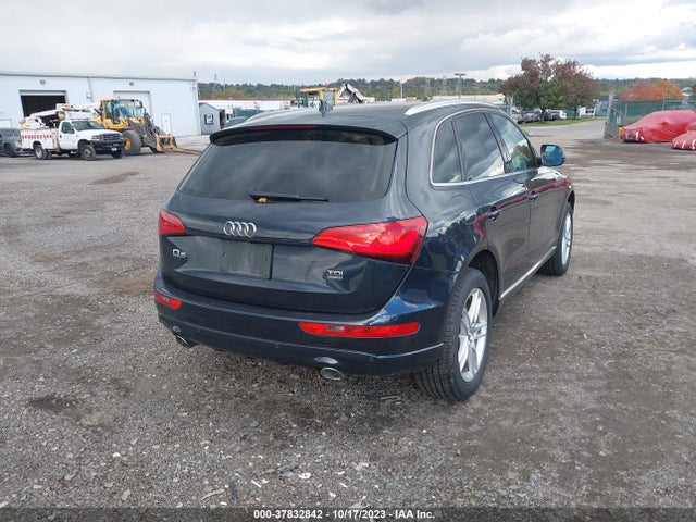 WA1CMAFP8EA009083 Audi Q5 Premium Plus