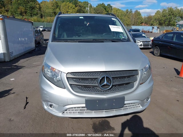 WD4PG2EE7G3061063 Mercedes-Benz METRIS PASSENGER VAN
