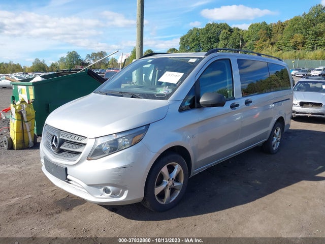 WD4PG2EE7G3061063 Mercedes-Benz METRIS PASSENGER VAN