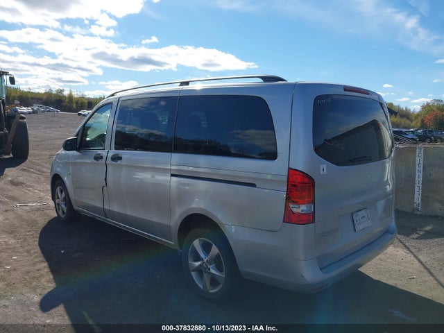 WD4PG2EE7G3061063 Mercedes-Benz METRIS PASSENGER VAN
