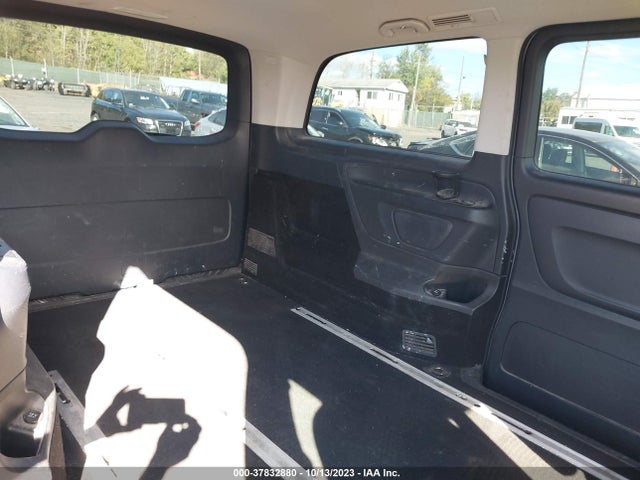 WD4PG2EE7G3061063 Mercedes-Benz METRIS PASSENGER VAN