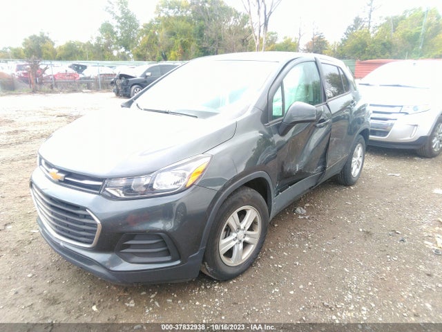 Chevrolet TRAX LS 2019 3GNCJKSB9KL376858 Image 2