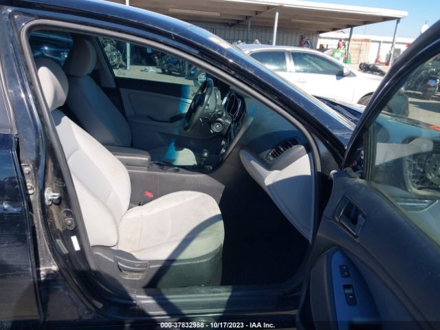 5XXGM4A72EG313367 KIA Optima Lx