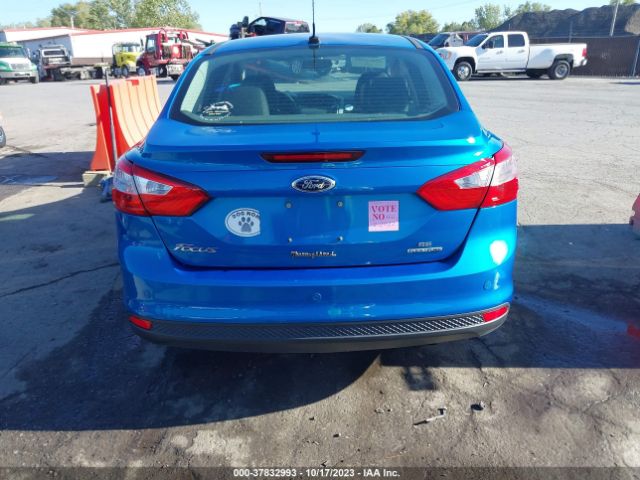 1FADP3F29EL229604 Ford FOCUS SE