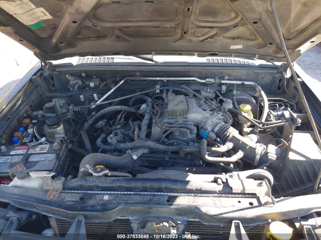 2004 NISSAN XTERRA XE VIN: 5N1ED28T34C670260