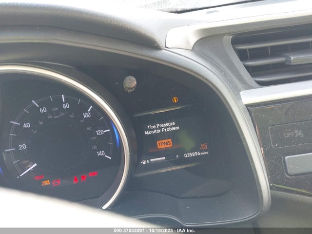 Honda FIT EX 2019 3HGGK5H81KM738410 Image 15